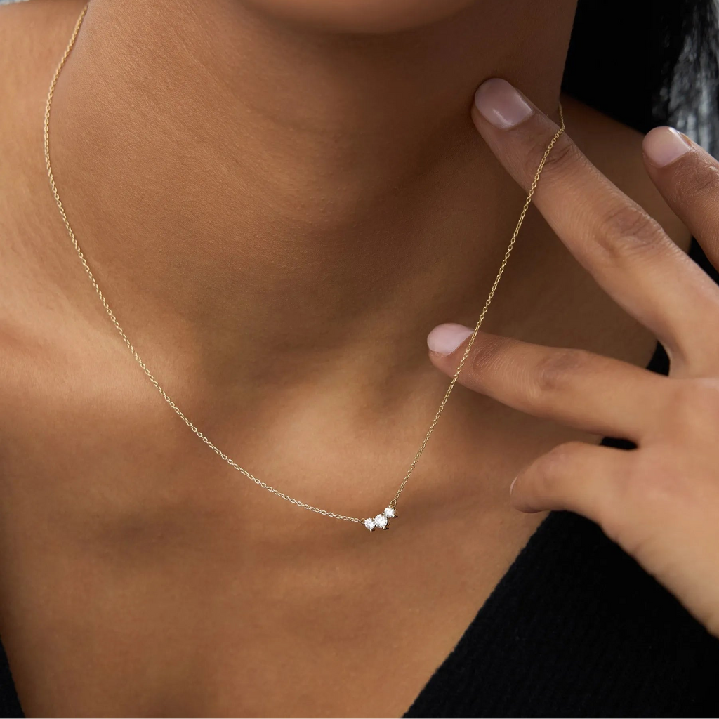 14K Solid Gold Round Diamond Trio Past Present Future Necklace Prong Setting 0.26ctw