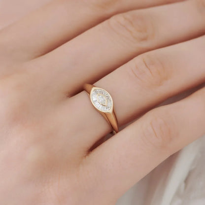 14k Gold Marquise and Baguette Diamond Ring 0.35 ctw