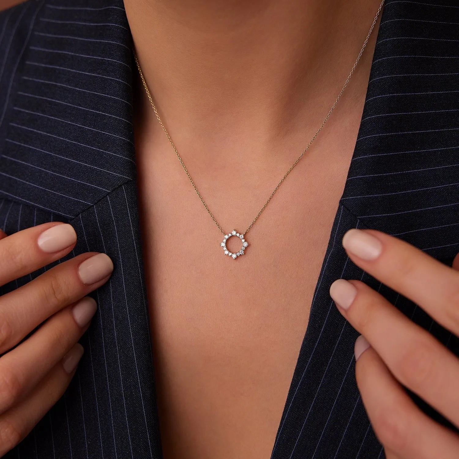 14K Solid Gold Round Diamond Sun Circle Pendant Necklace Prong Setting 0.43ctw