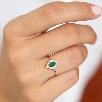14K Solid Gold Oval Emerald and Pear Round Diamond Ballerina Ring 0.88 CTW