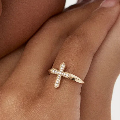 14k Solid Gold Round Cut Diamond 0.18 ctw Cross Ring