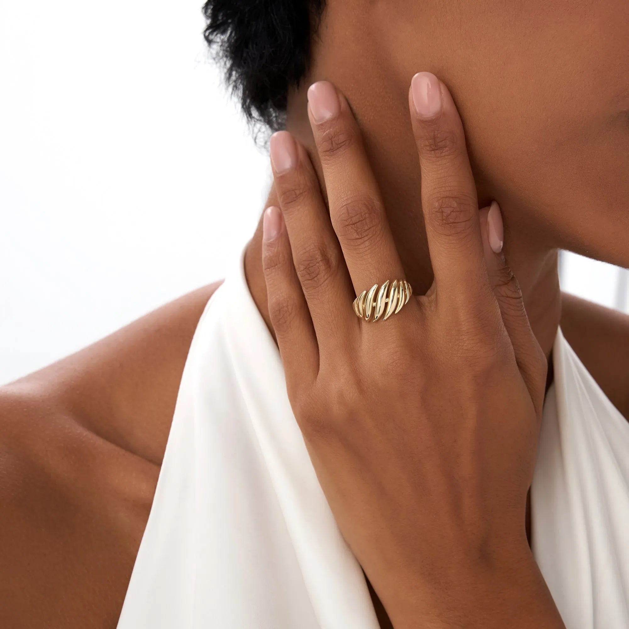 14k Gold Chunky Wave Dome Cocktail Ring 11.75mm Wide Statement Band