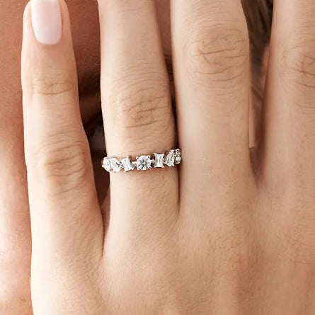 14k Gold Diamond Mixed Round Baguette and Pear Cut 0.77 Ctw Prong Set Ring