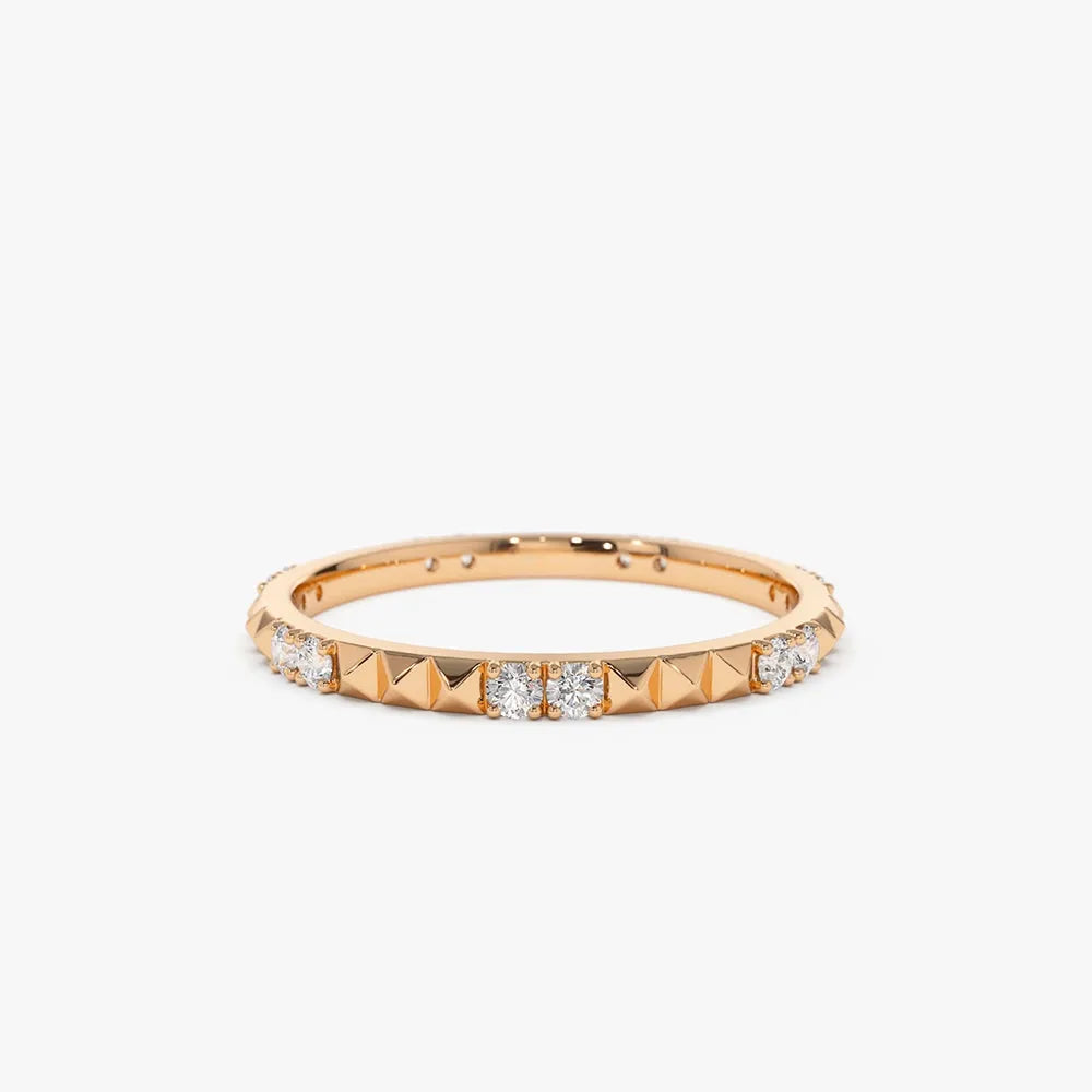 14K Gold Round Diamond Pyramid Eternity Ring 0.20ctw