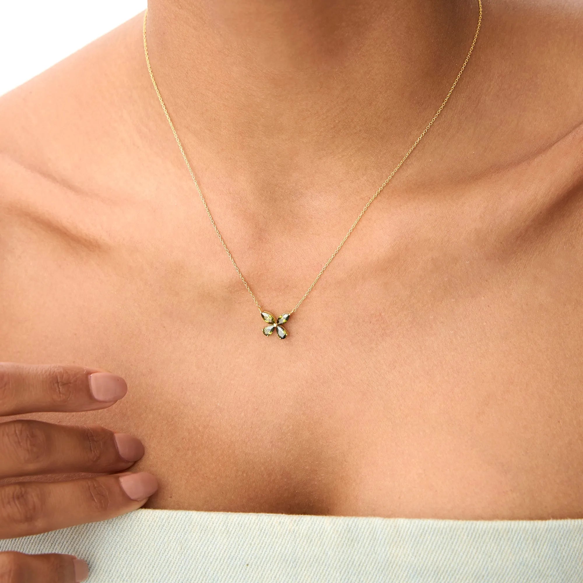 14k Solid Gold Peridot Pear and Marquise Butterfly Necklace 1.10 Carat