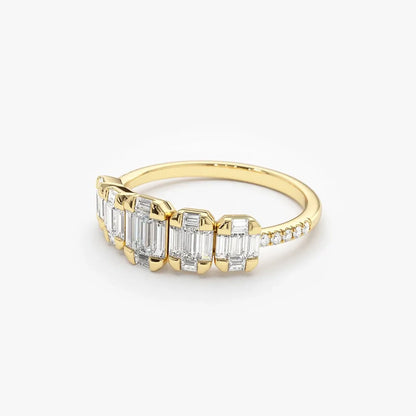 14K Gold 0.71 Carat Graduating Baguette and Round Diamond Ring