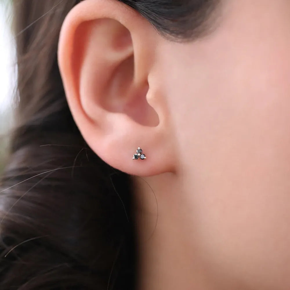 14k Gold Black Diamond Round Cut Trio Leaf Pattern Stud Earrings Prong Setting 0.18 ctw