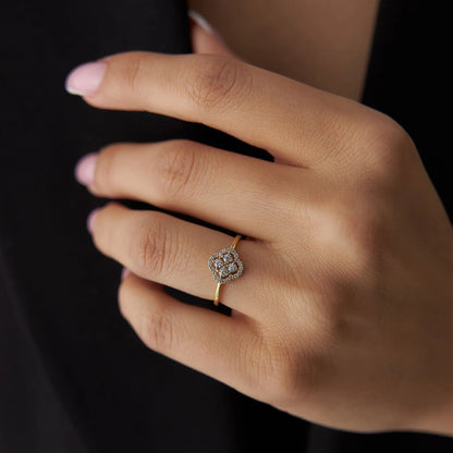 14K Solid Gold Round Diamond Clover Cluster Ring 0.35 CTW