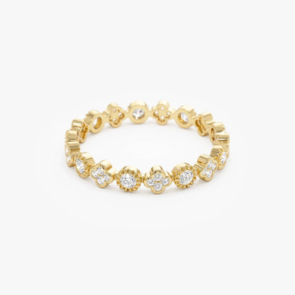 14k Gold 0.38ctw Round Diamond Bezel Set Clover Eternity Ring