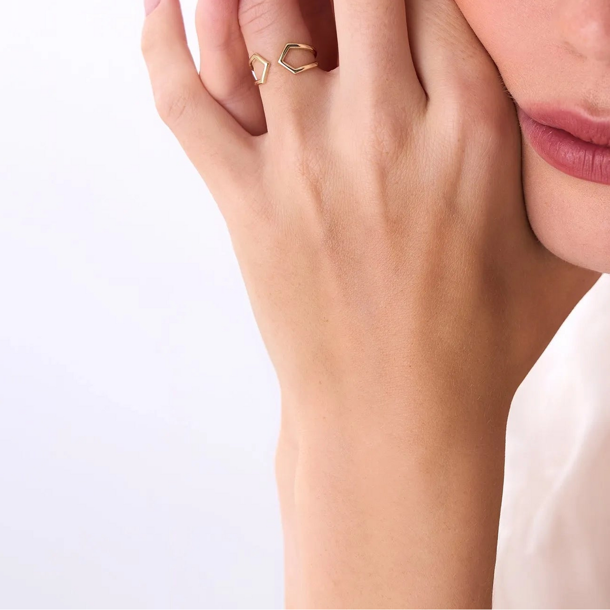 14k Gold Modern Geometric Open Ring 8.75mm Wide Graduated Band