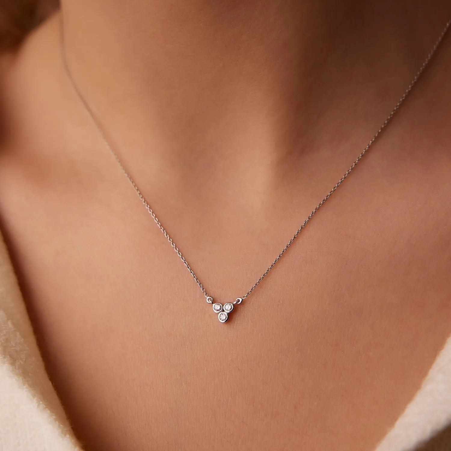 14K Solid Gold Round Diamond Trio Necklace Bezel Set 0.09ctw