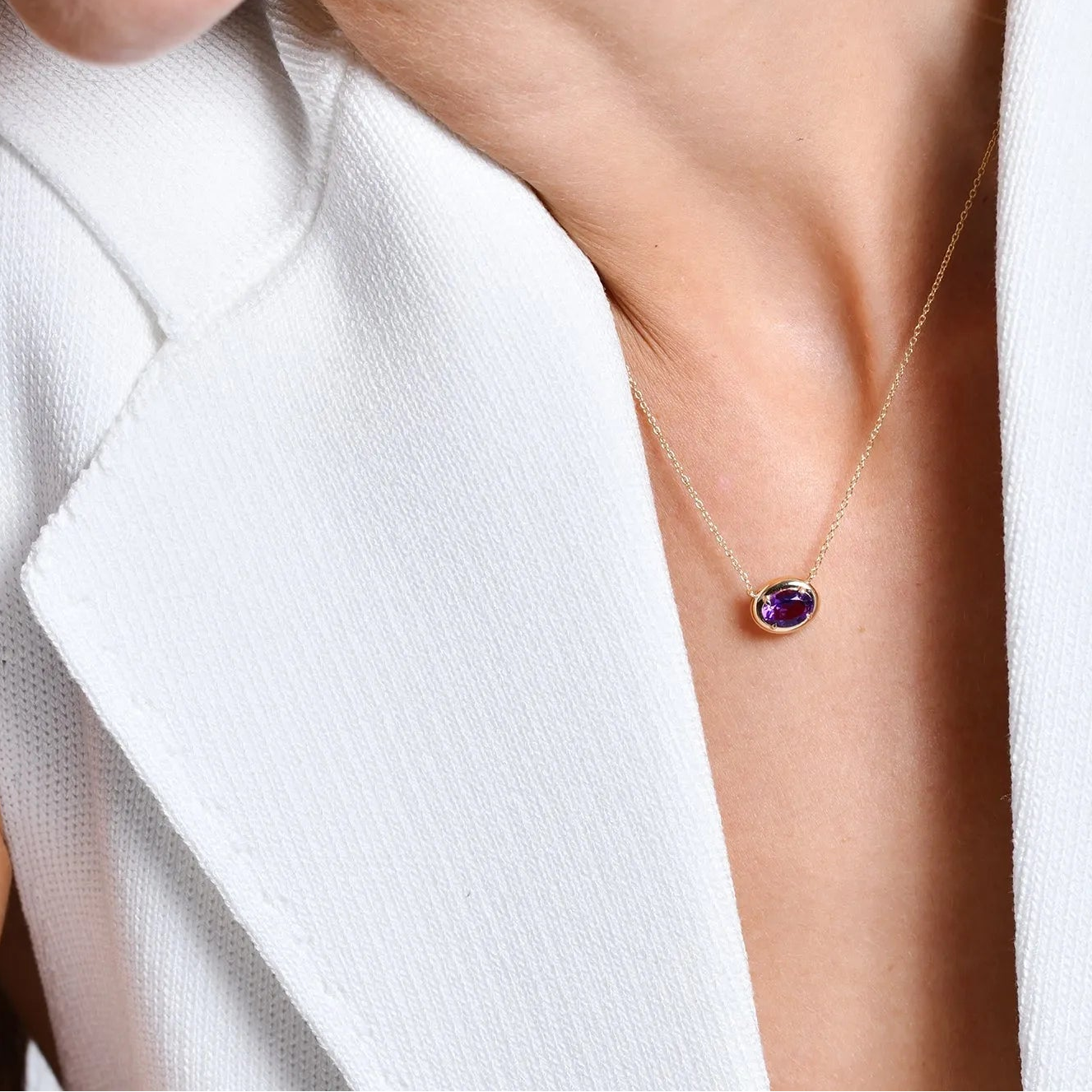 14k Solid Gold Amethyst Oval Necklace 0.70 Carat Prong Setting