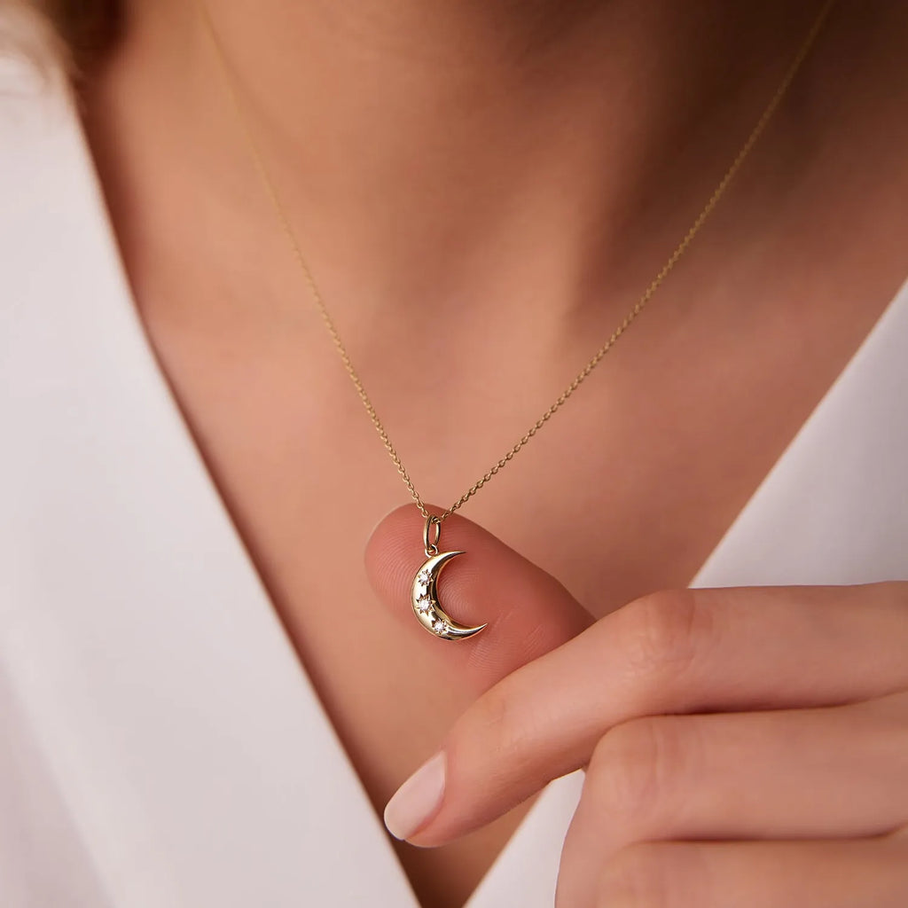 14K Solid Gold Round Diamond Crescent Pendant Necklace Star Setting 0.05ctw