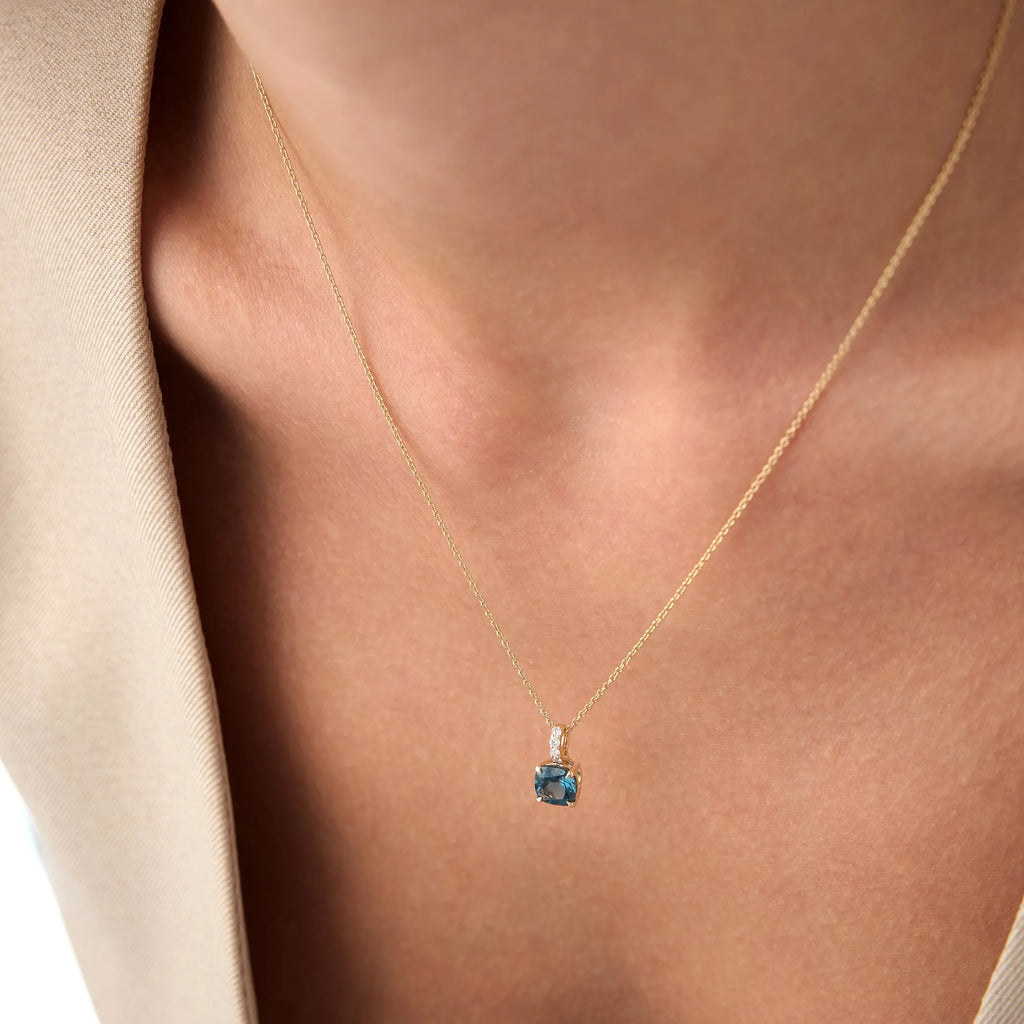 14k Solid Gold London Blue Topaz and Diamond Cushion Cut Pendant Necklace 1.07 Carat