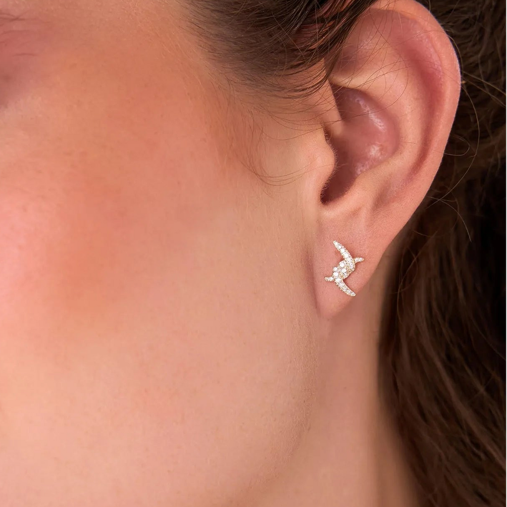 14k Gold Diamond Round Cut Knot Stud Earrings 0.20 ctw