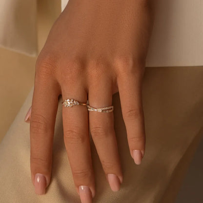 14k Gold 0.30 CTW Baguette and Round Diamond Cluster Ring
