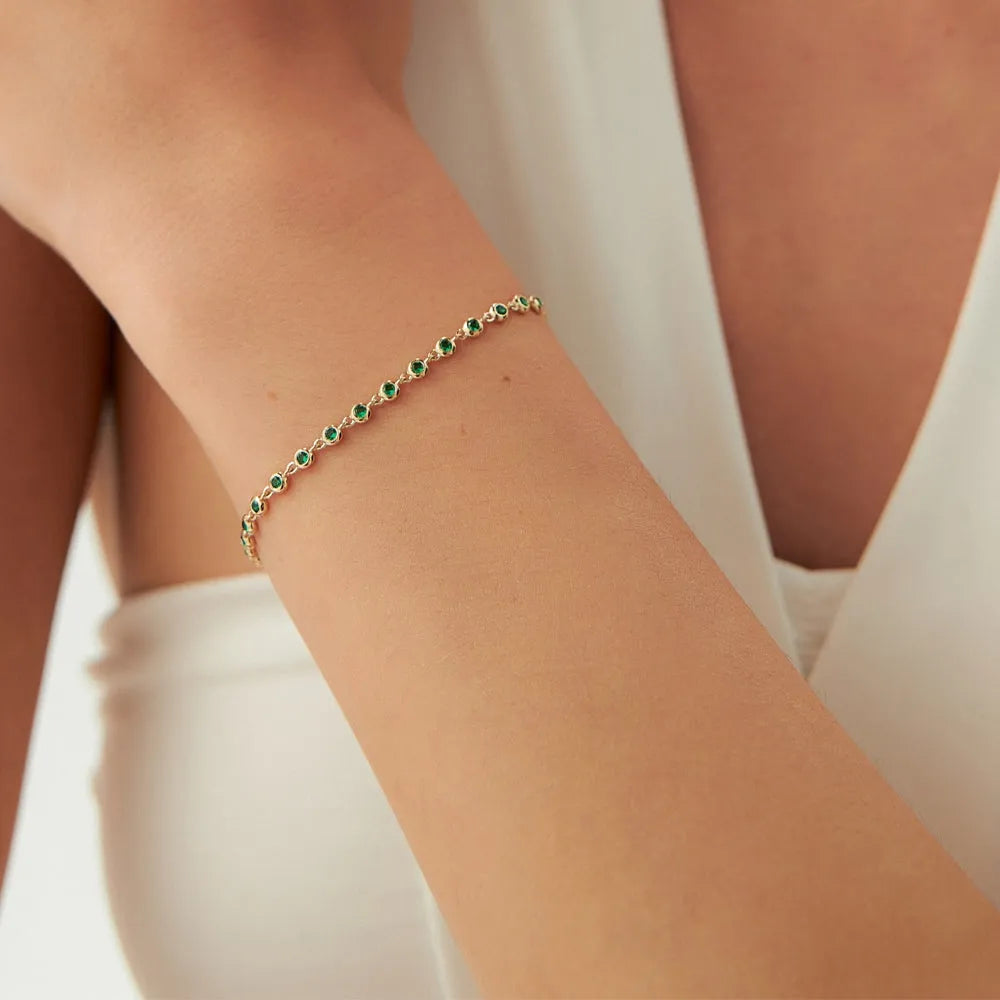 14k Gold 0.80ctw Round Emerald Bezel Set Tennis Bracelet