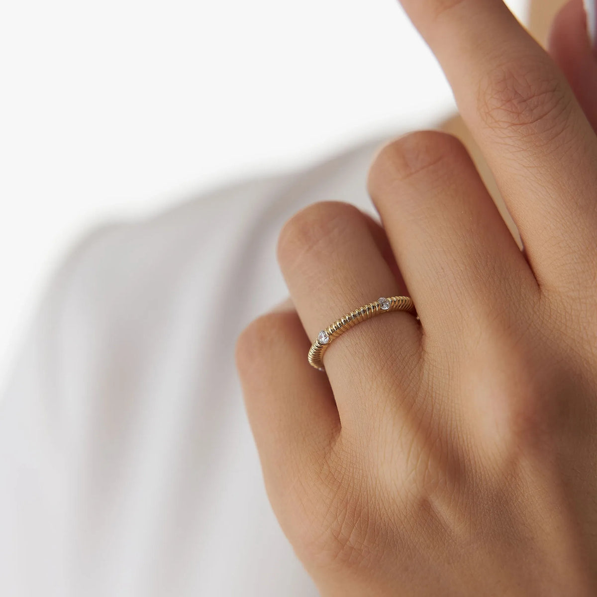 14k Solid Gold Round Diamond 0.30ctw Ribbed Wedding Ring