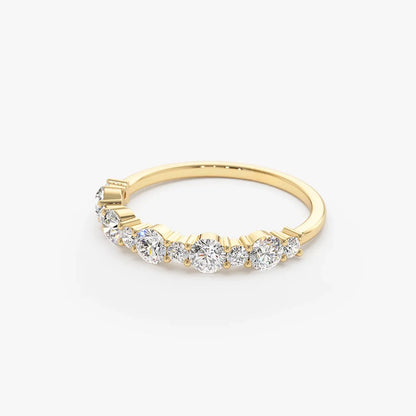 14k Gold 0.69 ctw Mixed Size Round Diamond Anniversary Ring