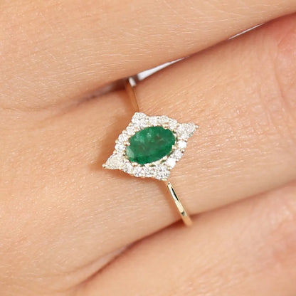 14K Solid Gold Oval Emerald and Pear Round Diamond Ballerina Ring 0.88 CTW