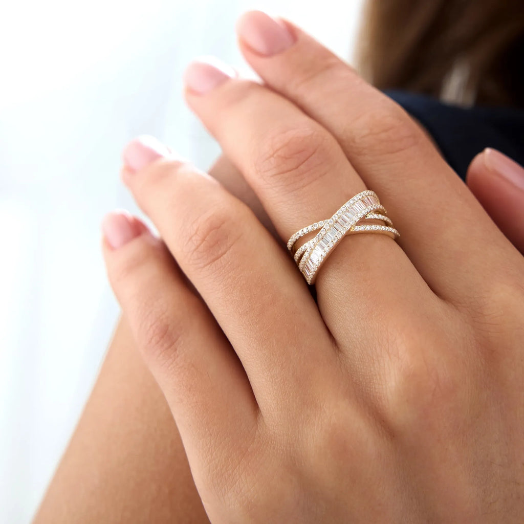 14k Solid Gold Baguette and Round Diamond 0.85 Carat Multi Row Criss Cross Band Ring