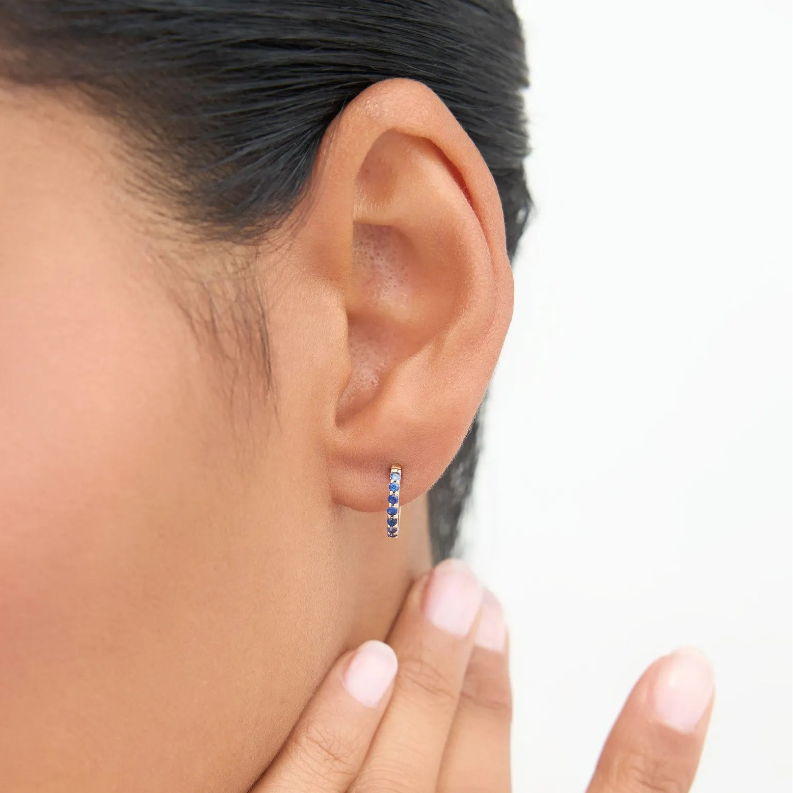 14k Gold Sapphire Round Cut Huggie Hoop Earrings 0.28 ctw