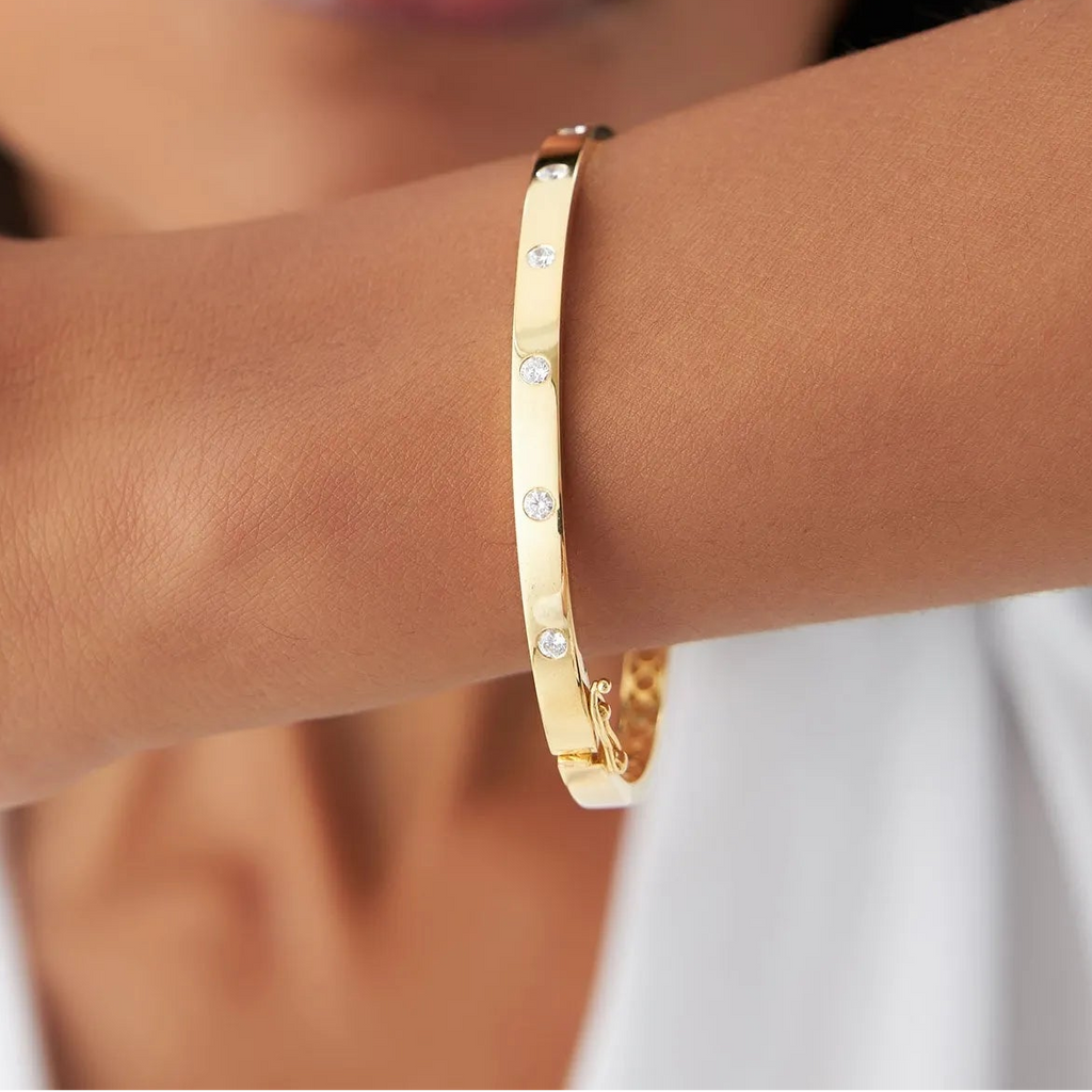 14K Solid Gold 0.55 CTW Round Diamond 7 Stone Bangle