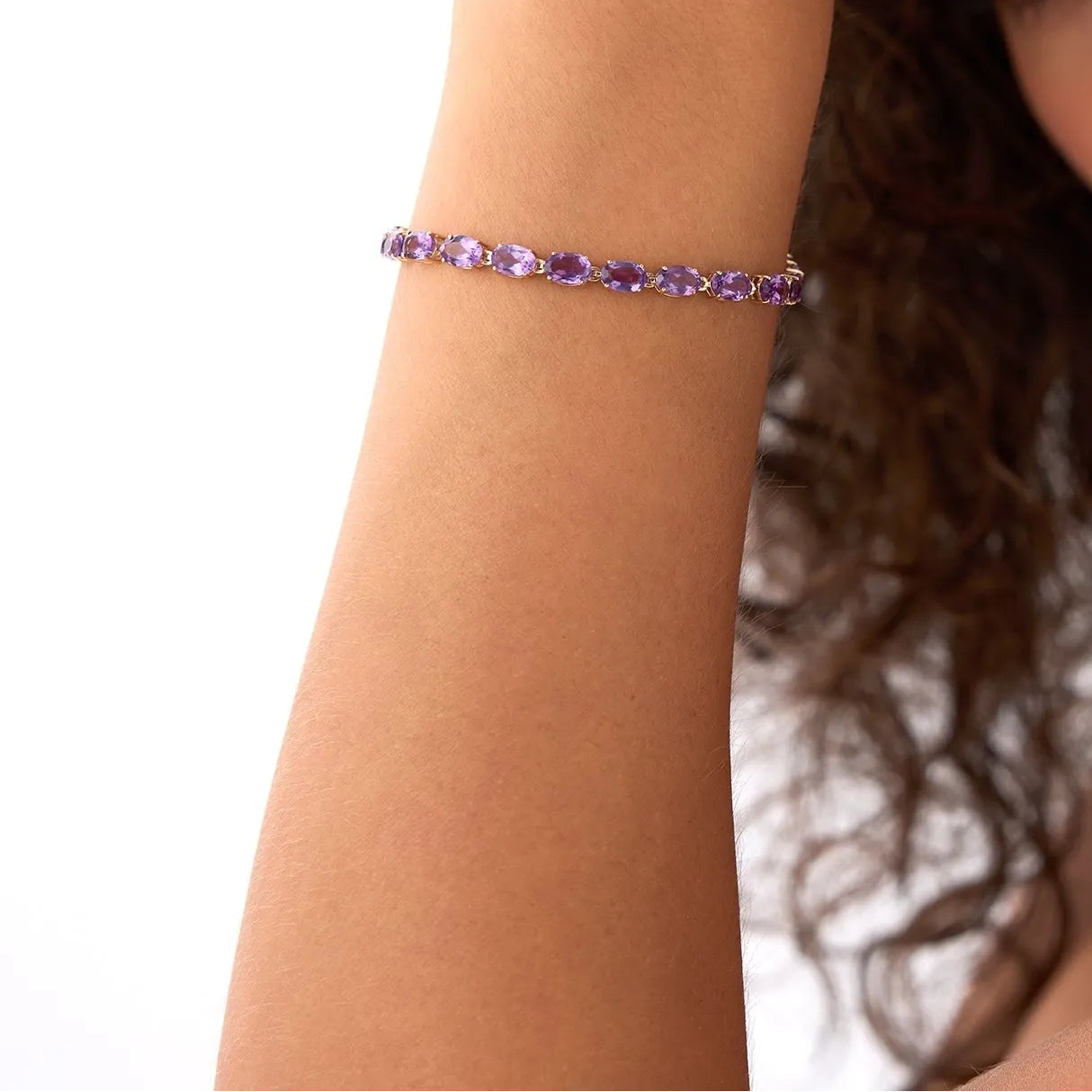 14K Yellow Gold 11.65 ctw Oval Amethyst 4 Prong Tennis Bracelet