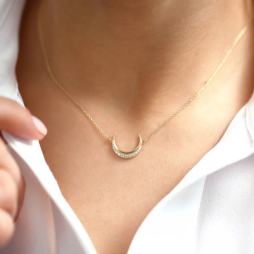 14K Solid Gold Round Diamond Micro Pave Horizontal Crescent Moon Necklace 0.26ctw