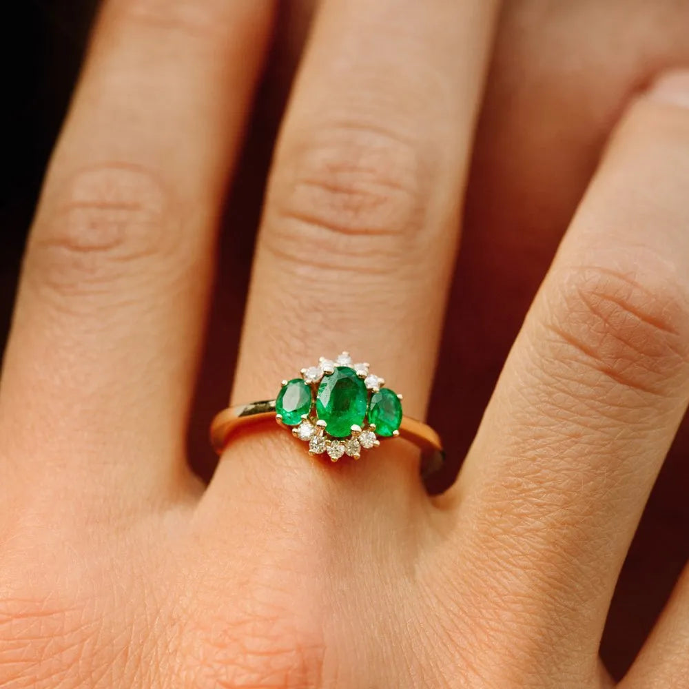 14K Gold Oval Emerald and Round Diamond Three Stone Cluster Ring 1.06 CTW