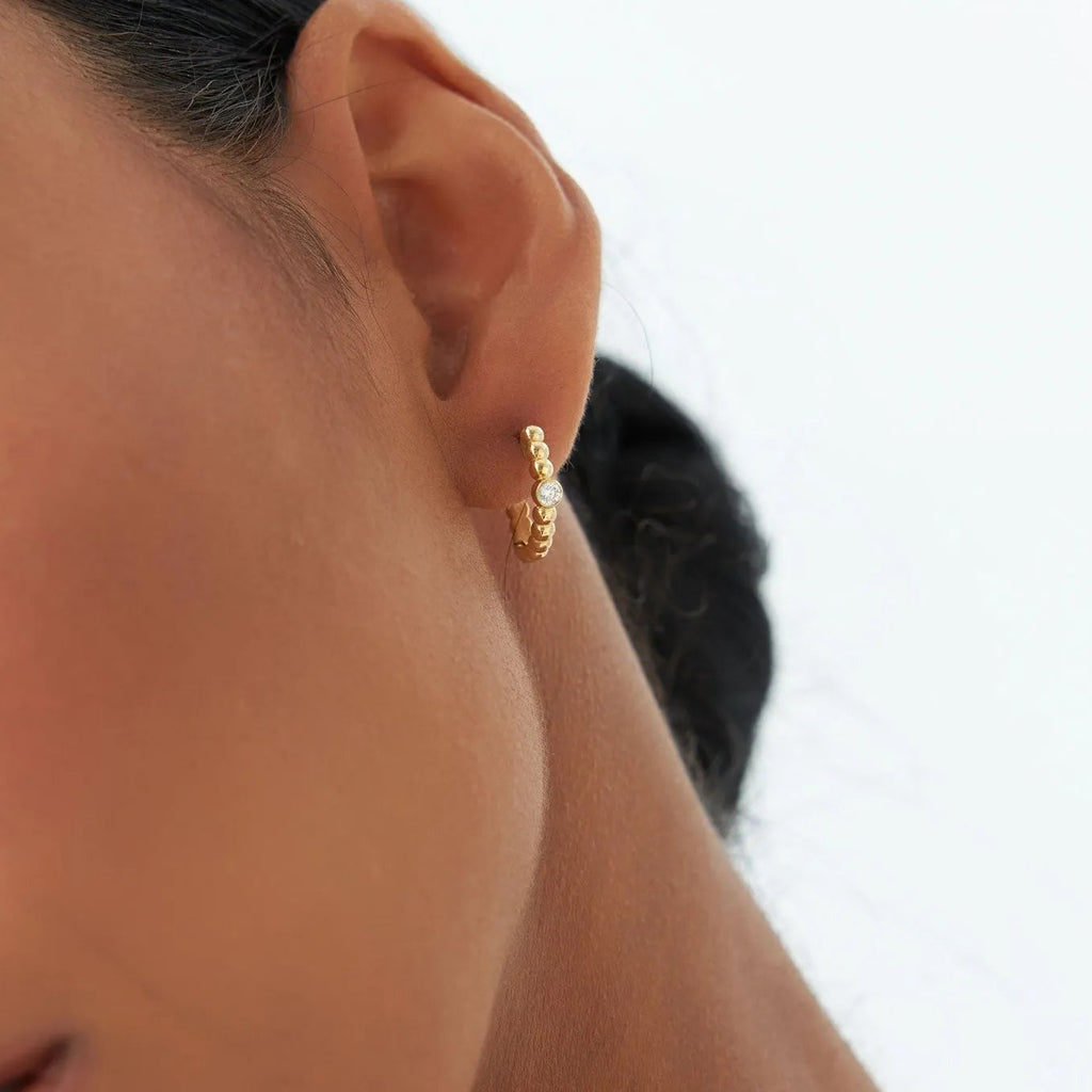 14k Gold Diamond Round Cut Bezel Setting Beaded Huggie Earrings 0.10 ctw