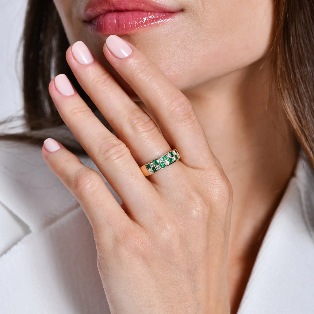 14K Gold Square Emerald and Round Diamond Wedding Ring Band 0.71 CTW