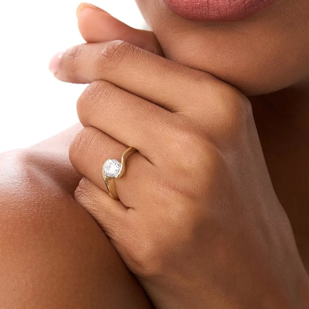 1.00 Ctw Round Lab Grown Diamond S Shape Engagement Ring in 14K Gold