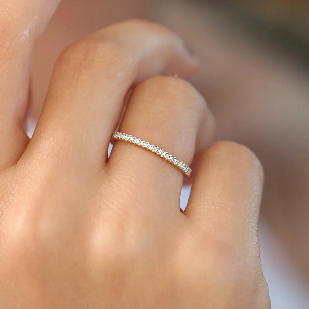 14k Gold Round Diamond Full Eternity Ring 0.75 CTW