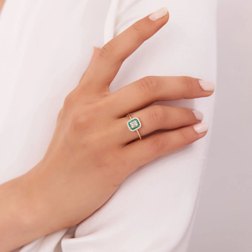 14K Solid Gold Round Emerald and Baguette Diamond Halo Ring 0.47 CTW