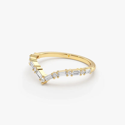 14k Gold Baguette and Round Diamond 0.36 ctw Chevron Ring