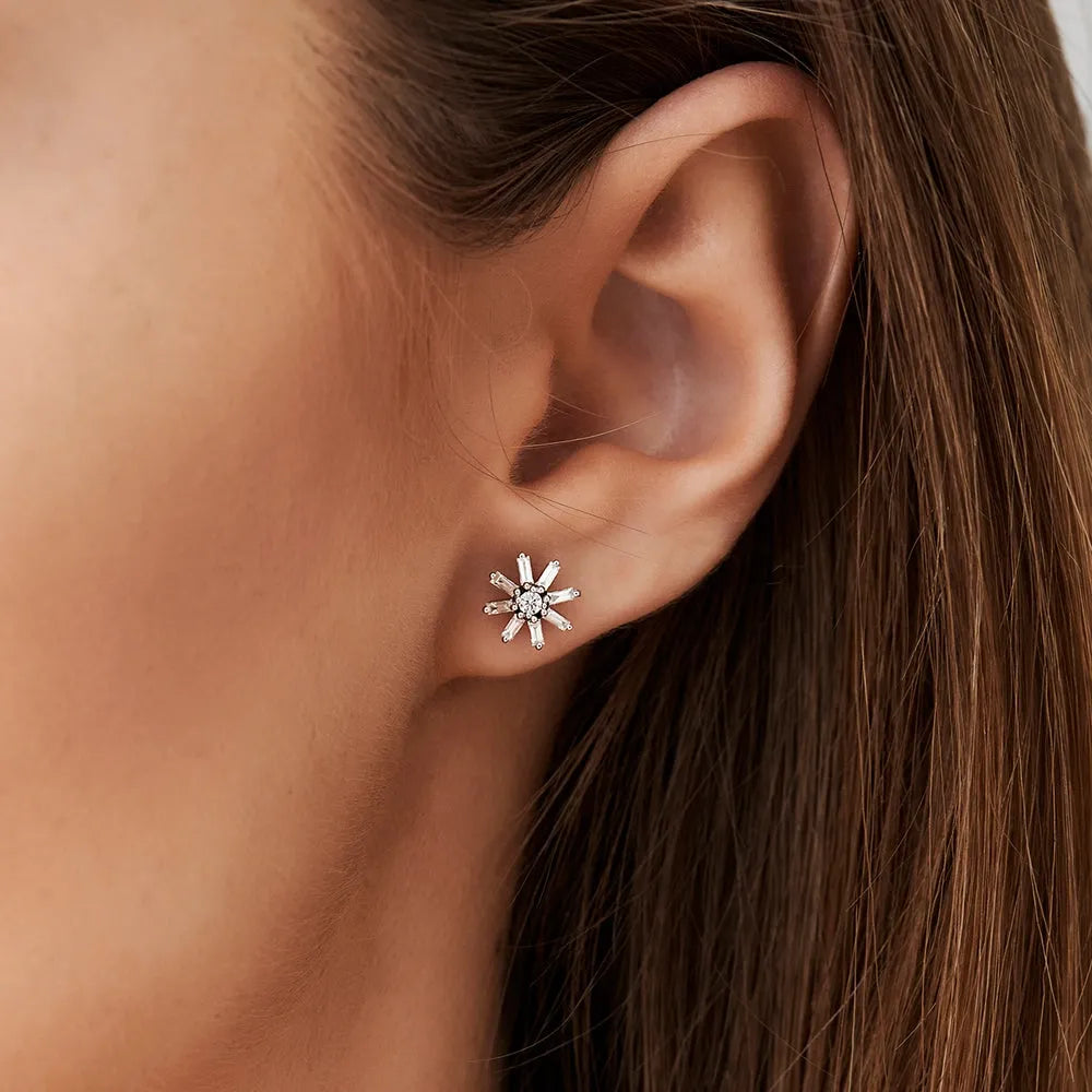 14k Gold Diamond Baguette and Round Cut Floral Stud Earrings 0.45 ctw