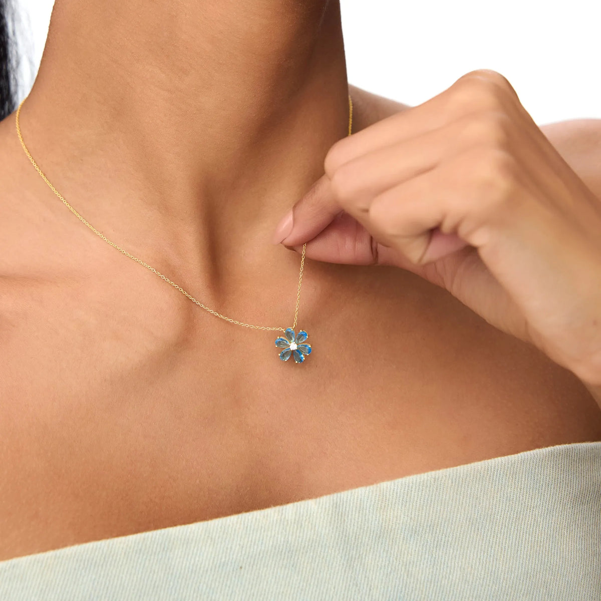 14k Solid Gold London Blue Topaz and Diamond Pear and Round Flower Necklace 1.35 Carat