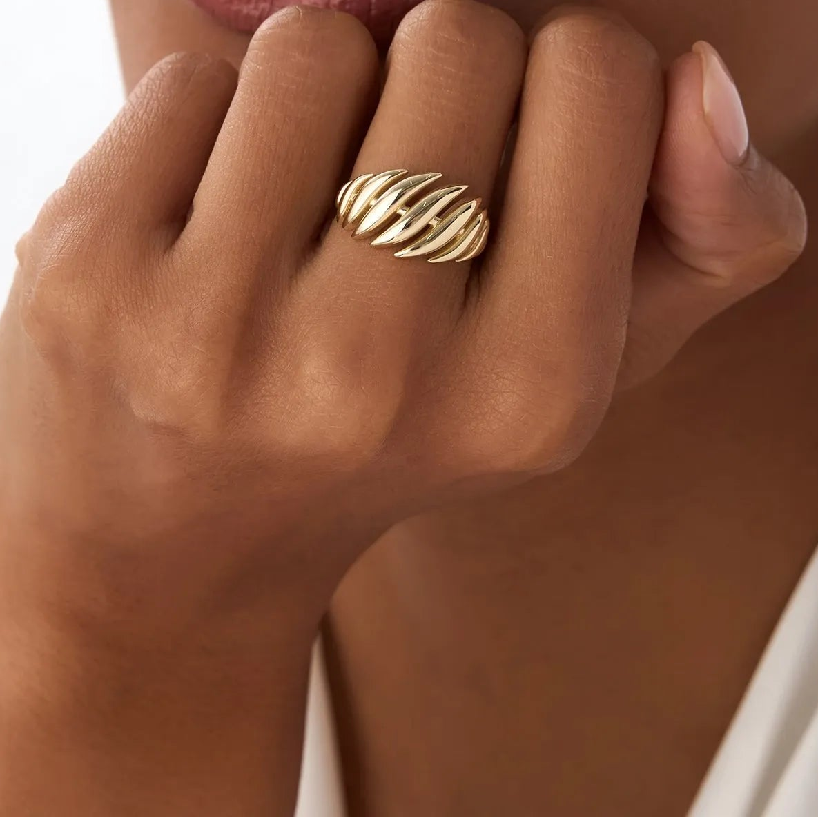 14k Gold Chunky Wave Dome Cocktail Ring 11.75mm Wide Statement Band