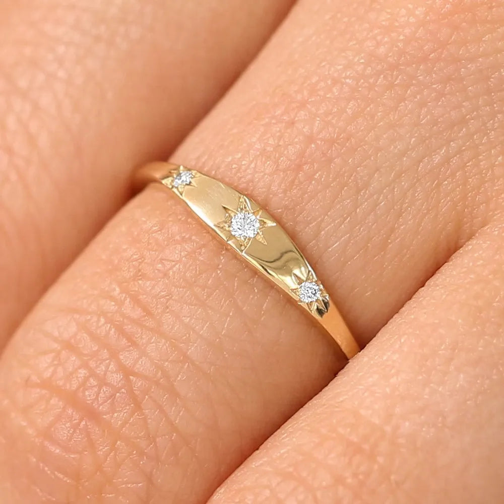 14K Solid Gold Round Diamond 3 Stone Star Setting Stacking Ring 0.06 CTW