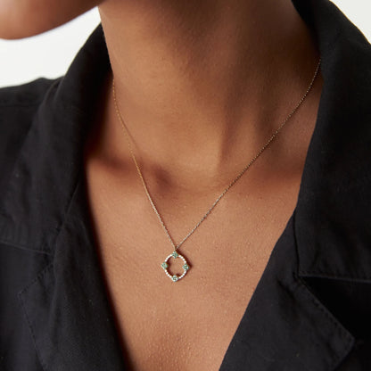 14k Solid Gold Round Diamond 0.12 CTW and Emerald 0.18 CTW Clover Pendant Necklace