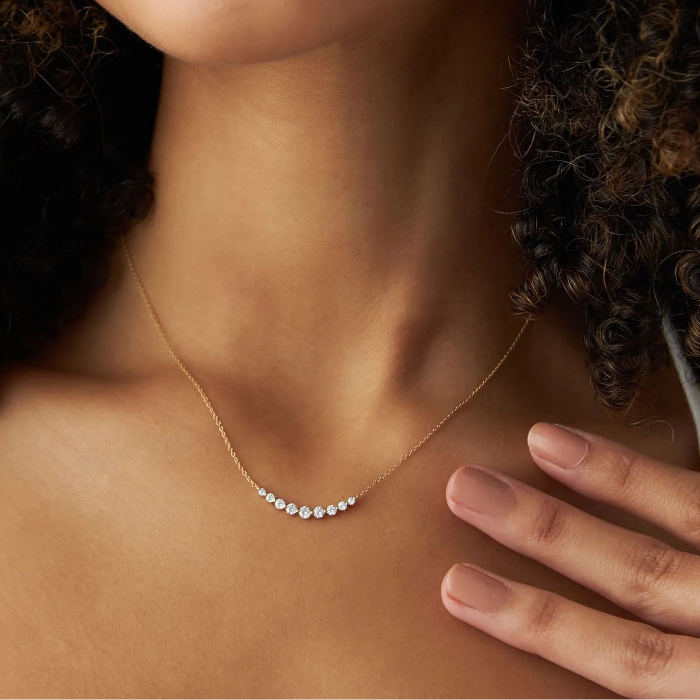 14K Solid Gold 0.50 CTW Round Diamond Shared Prong Curved Necklace