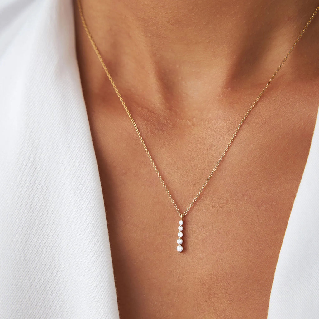 14K Solid Gold 0.22 CTW Round Diamond Bar Necklace