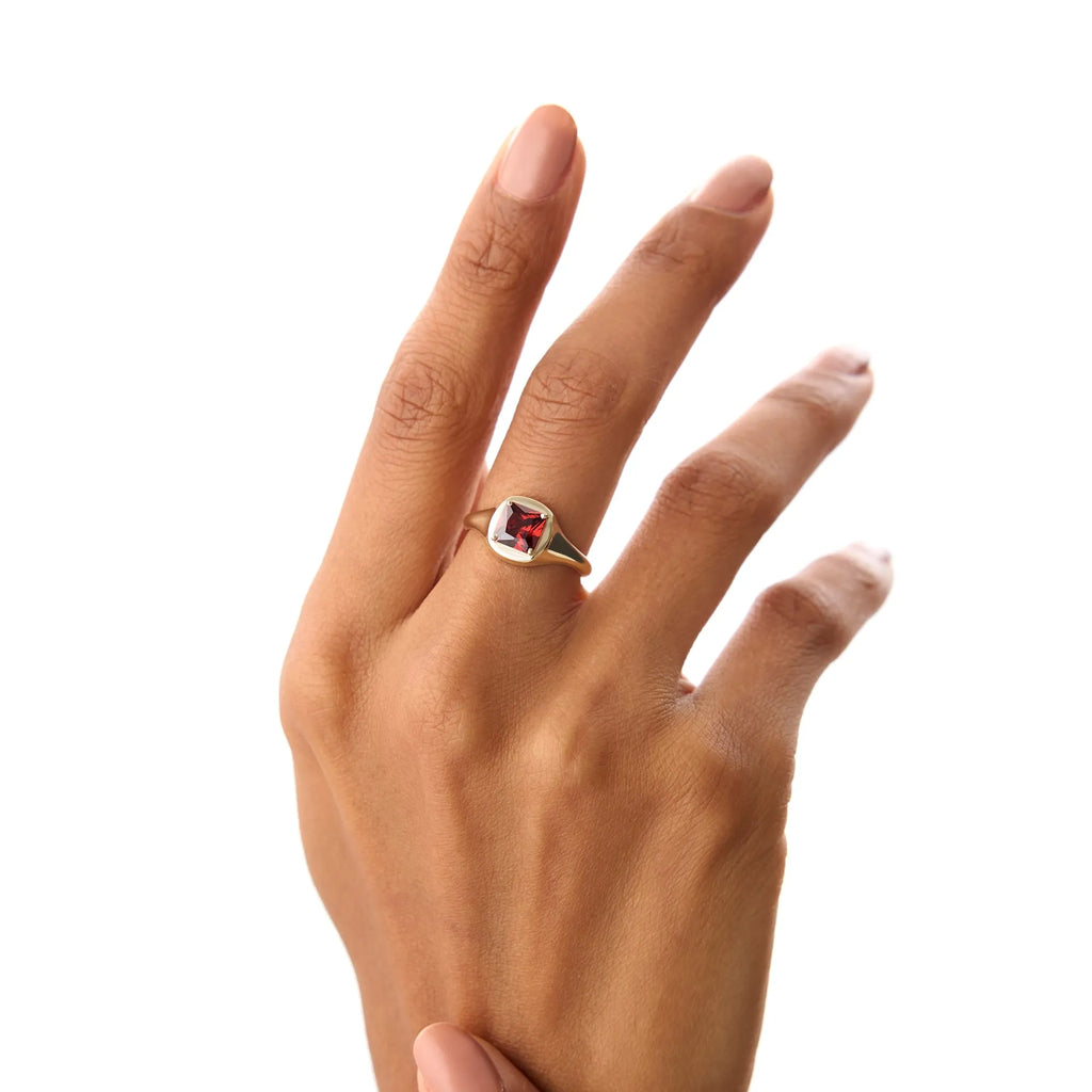 14K Solid Gold Asscher Cut Garnet 1.35 Carat Signet Ring