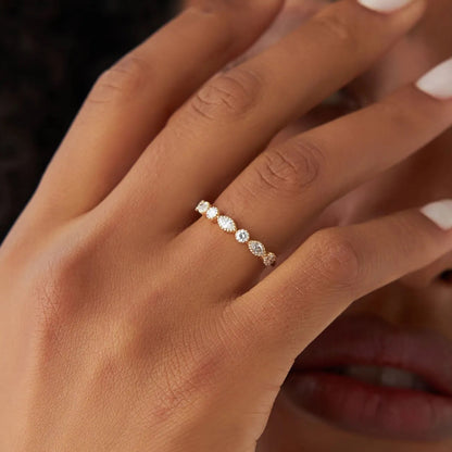14K Gold 0.55 Ctw Marquise and Round Diamond Milgrain Bezel Setting Ring