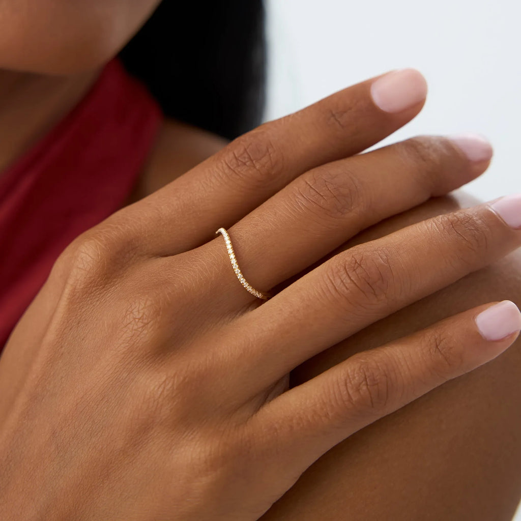 14k Gold 0.11 ctw Round Diamond Micro Pave Wave Ring