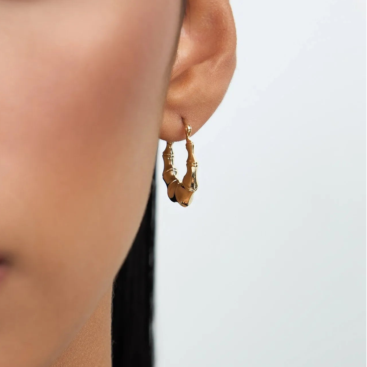 14k Yellow Gold Bamboo Style Hoop Earrings 20mm Outer Diameter