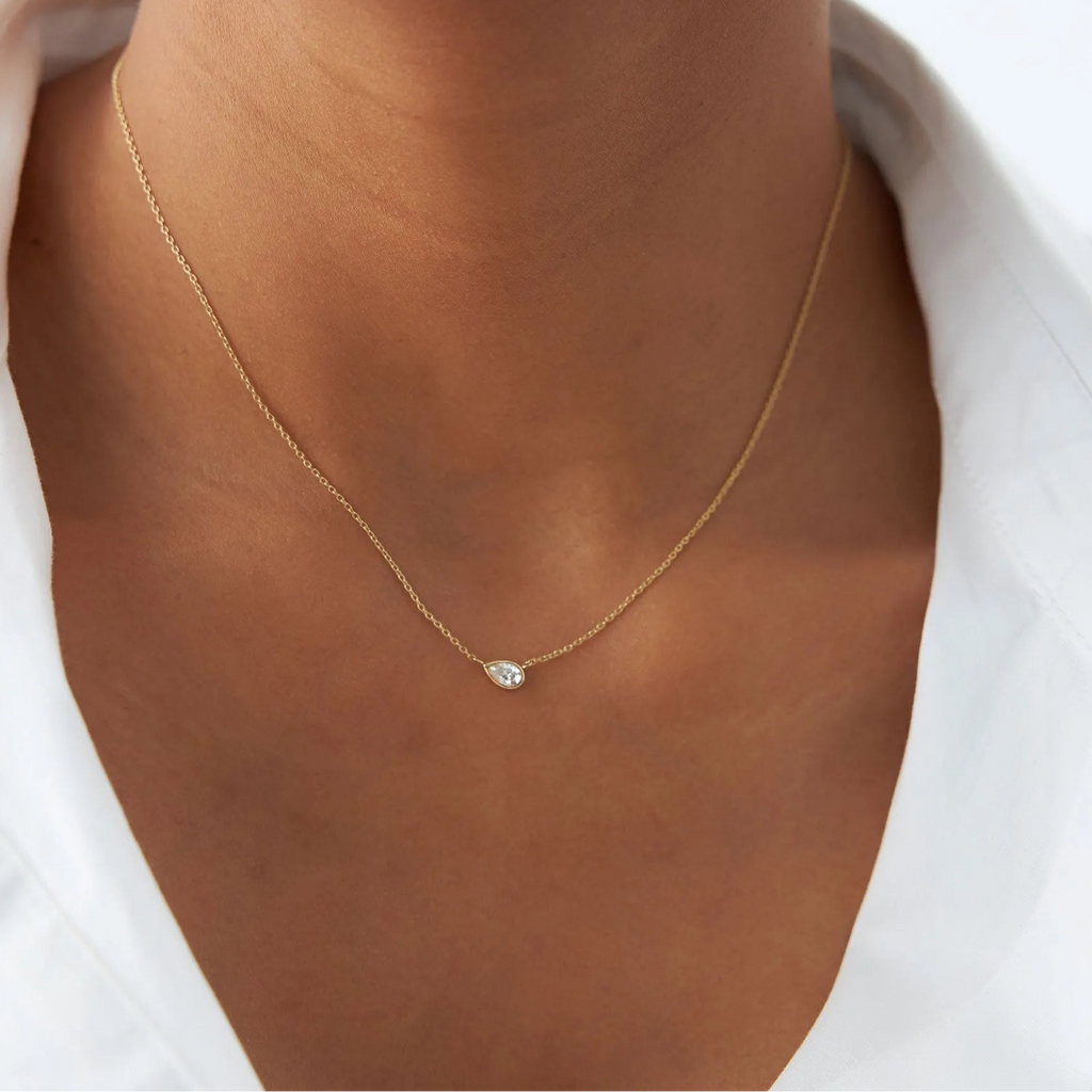 14K Solid Gold Pear Shape Diamond Horizontal Solitaire Necklace Bezel Set 0.23ctw