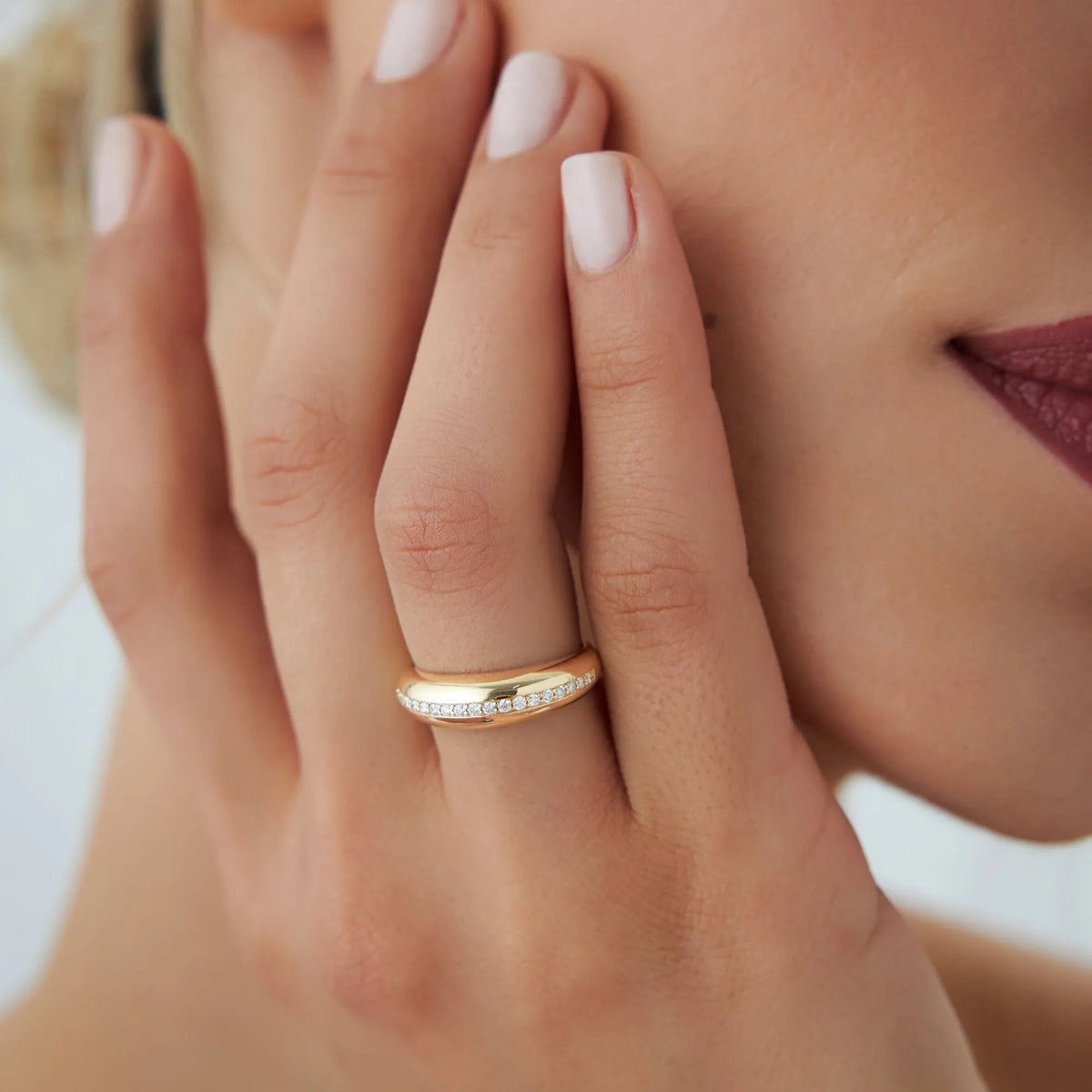 14K Solid Gold Round Diamond 0.20 Carat Dome Balloon Ring