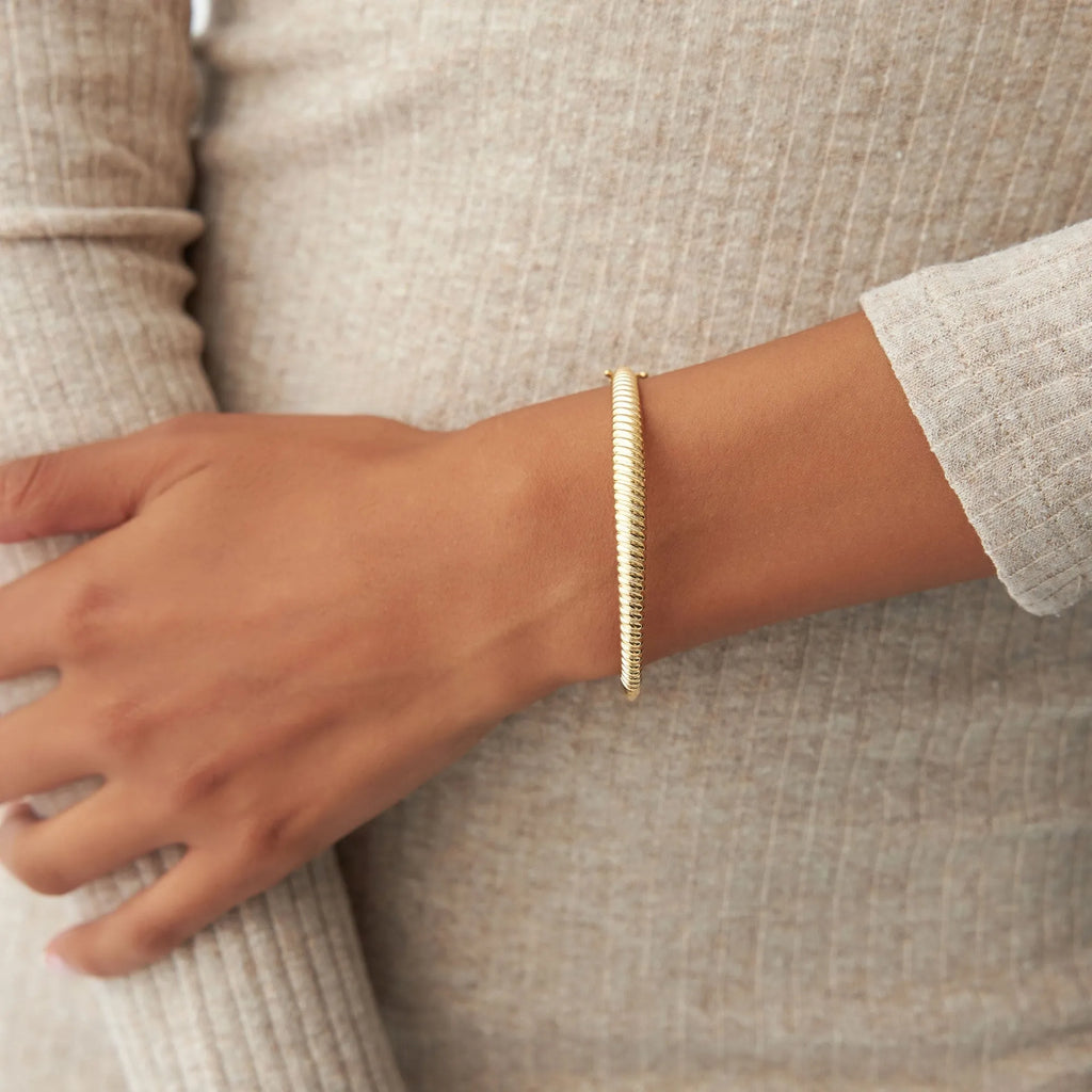 14K Solid Gold Wide Twist Design Bangle Bracelet